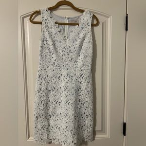 Loft White flower aplique dress